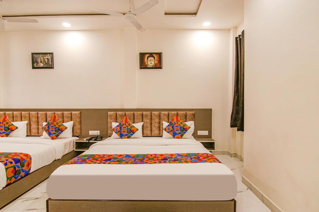 Fabhotel Aryan Grand Amritsar Exterior foto
