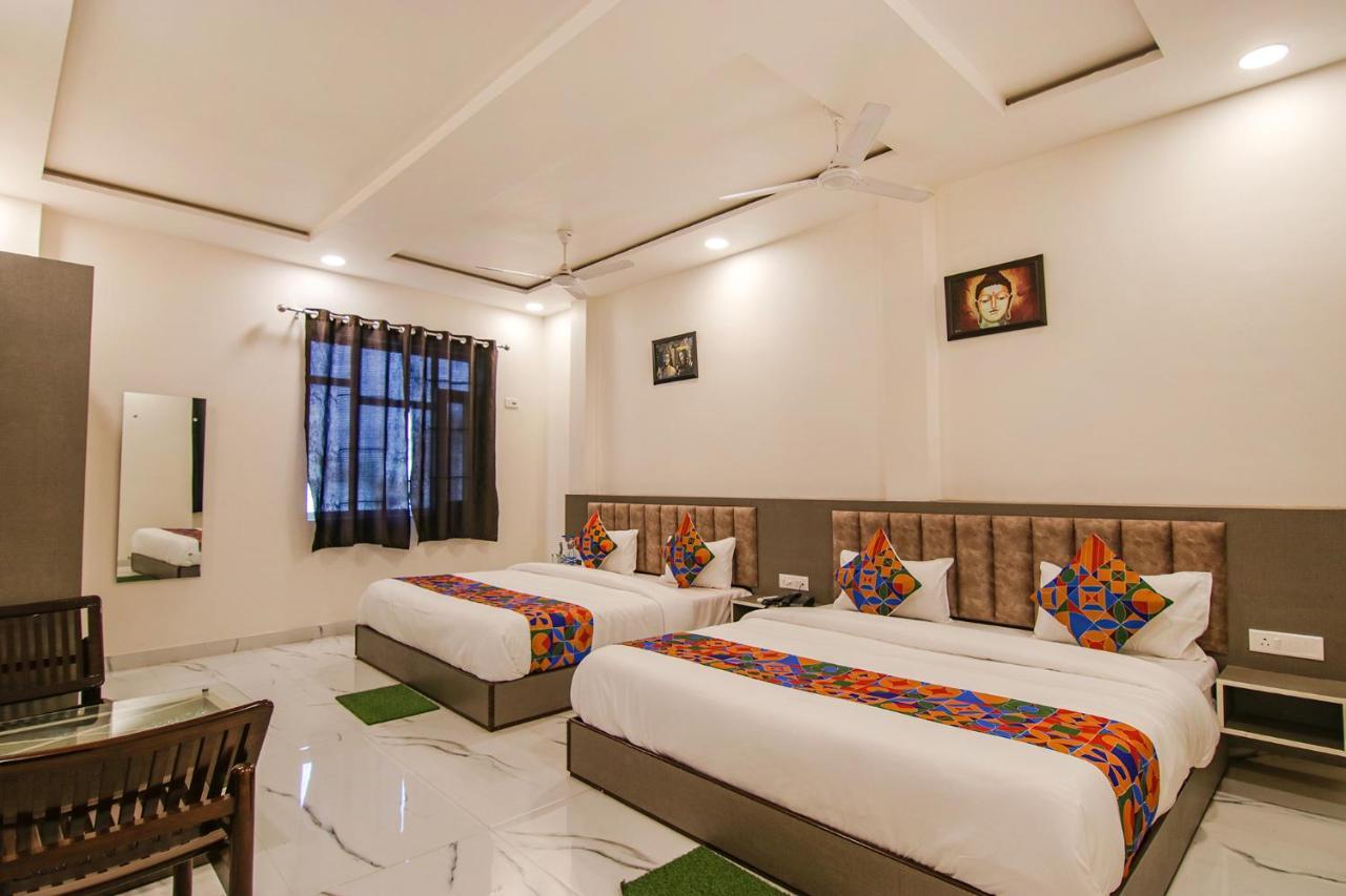 Fabhotel Aryan Grand Amritsar Exterior foto